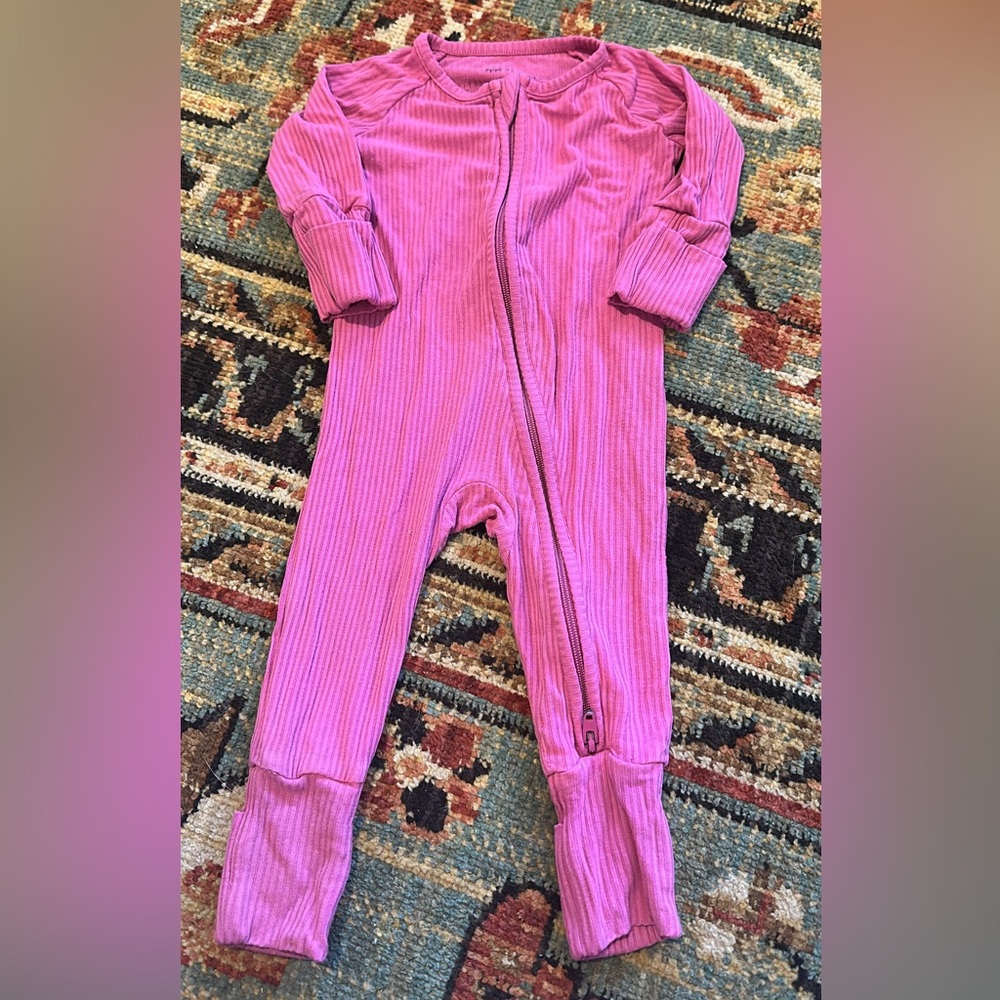 Little Sleepies Fuchsia NB Zippy